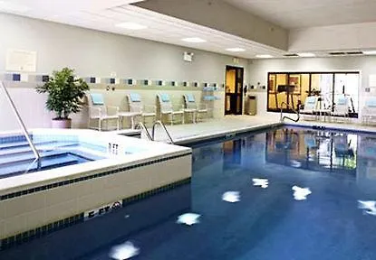 Courtyard Shadyside 3*
